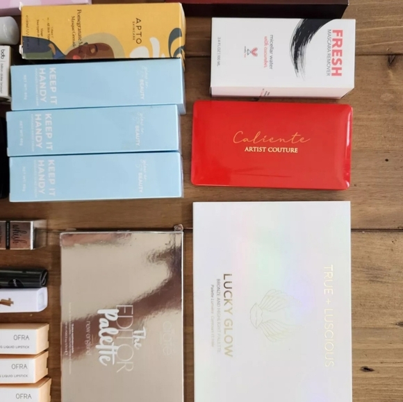 High End Beauty Bundle |Mixed Lot| Makeup/ Skincare  35+ High End Full Size Lot - Picture 4 of 10
